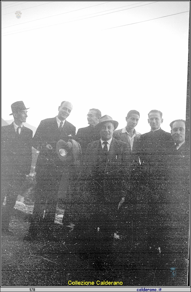 Limongi Giovanni Veleno, Raffaele Limongi Pertica, P.Oblato, Carlino Vitolo, P.Oblato, Antonio Cernicchiaro e Biagio Vitolo.jpeg