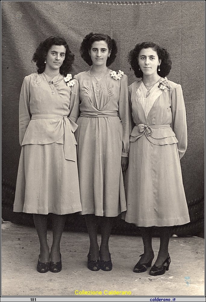 Elvira, Olga ed Elena - Brefaro 09-07-1949.jpeg