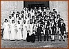 Prime comunioni con Padre Vitantonio 28-04-1972.jpg