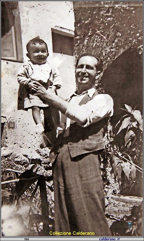 Carmelina Mazzeo con il Padre Giovanni.jpg