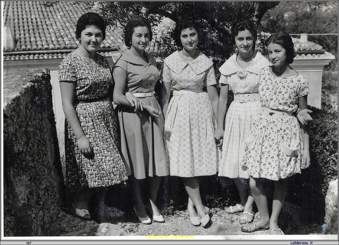 Adriana Liberatore, Carmelina Mazzeo, ..., Silvana Mazzeo e Marisa Di Trani.jpeg