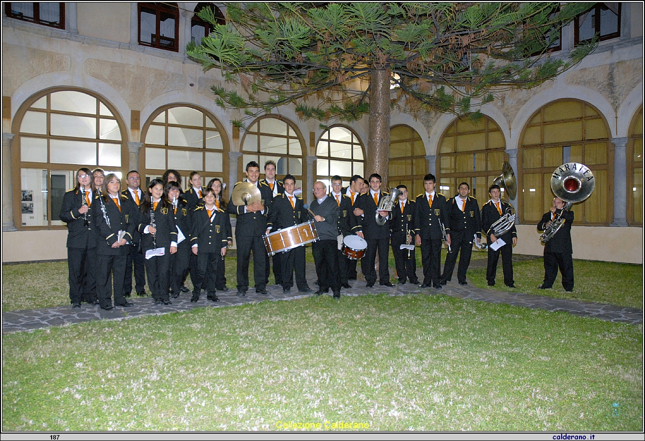 La Banda Musicale di Maratea nel Chiostro del De Pino 10 Ottobre 2008 148.jpg