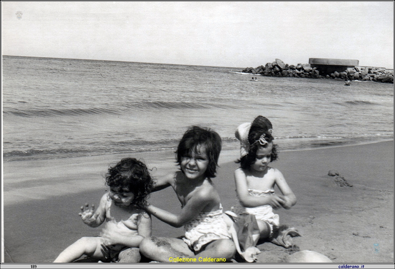 Esmeralda, Rossana y Patricia Limongi 92.jpeg