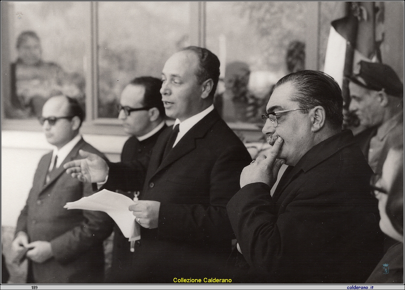 Festa degli alberi 21 marzo 1968 Con Giuseppe Nappi e Vincenzo D'Alascio2.jpeg