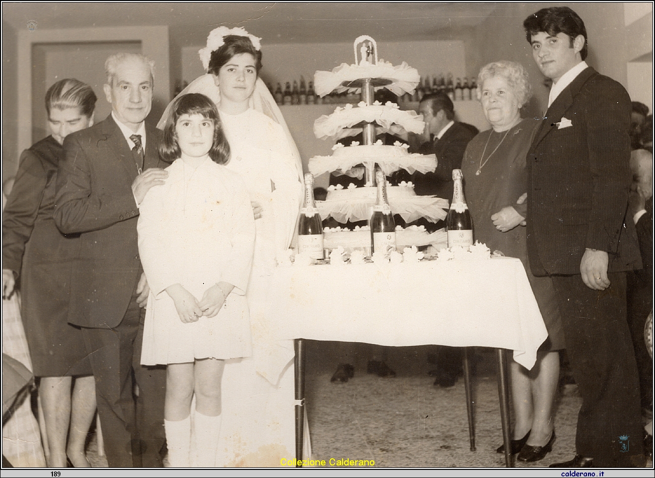 Matrimonio di Carmela Barone e Nicola Spagnolo con i parenti Rodolfo Napoli e la moglie Maria Immacolata Limongi.jpeg