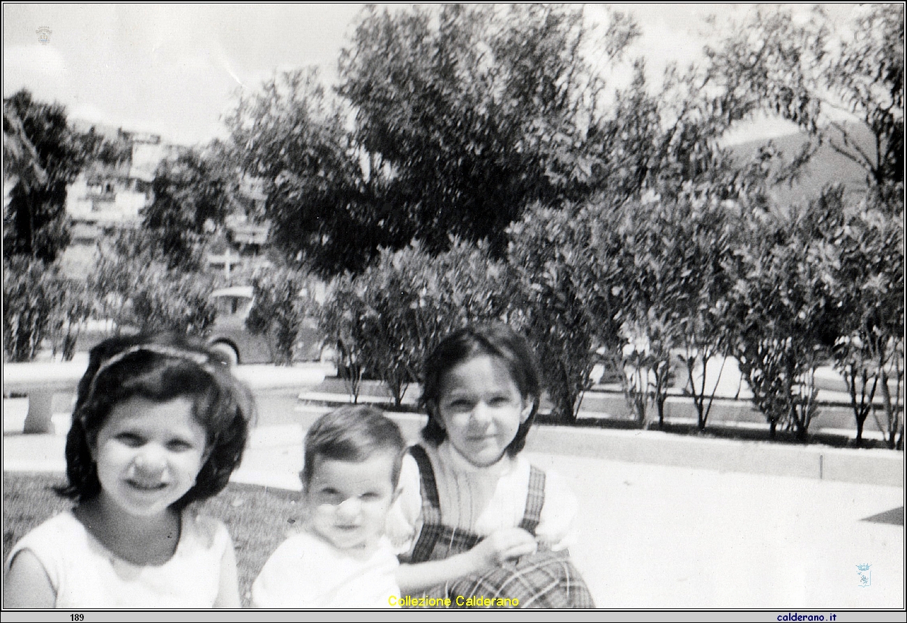 Patricia, Giancarlo y Rossana Limongi 123.jpeg