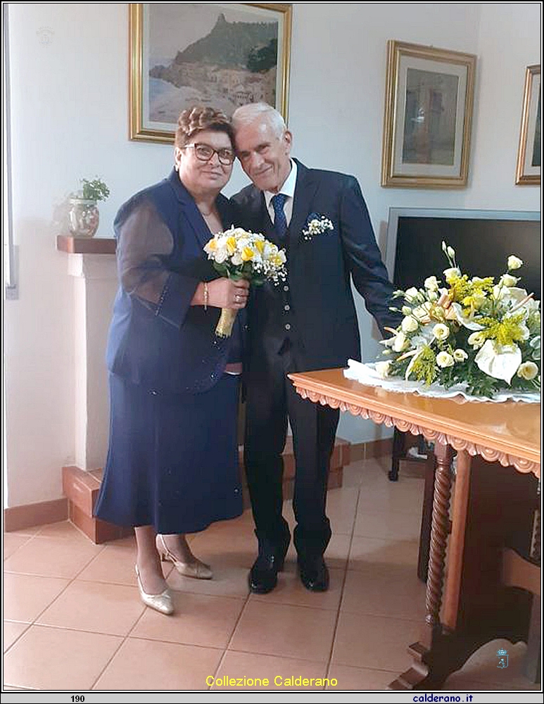 Rosa Verbicaro e Francesco Maimone - Nozze d'oro.jpg