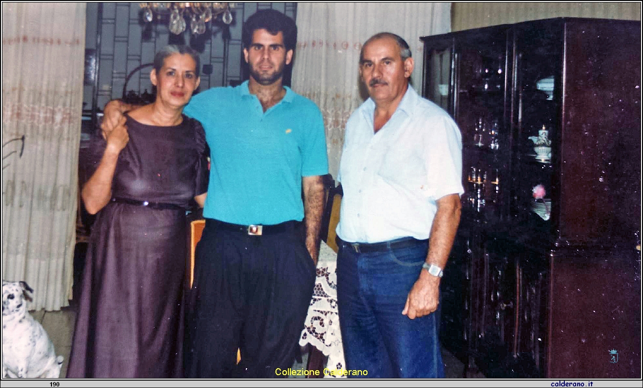 Umberto Avigliano di Biagio con la moglie e il figlio.JPG