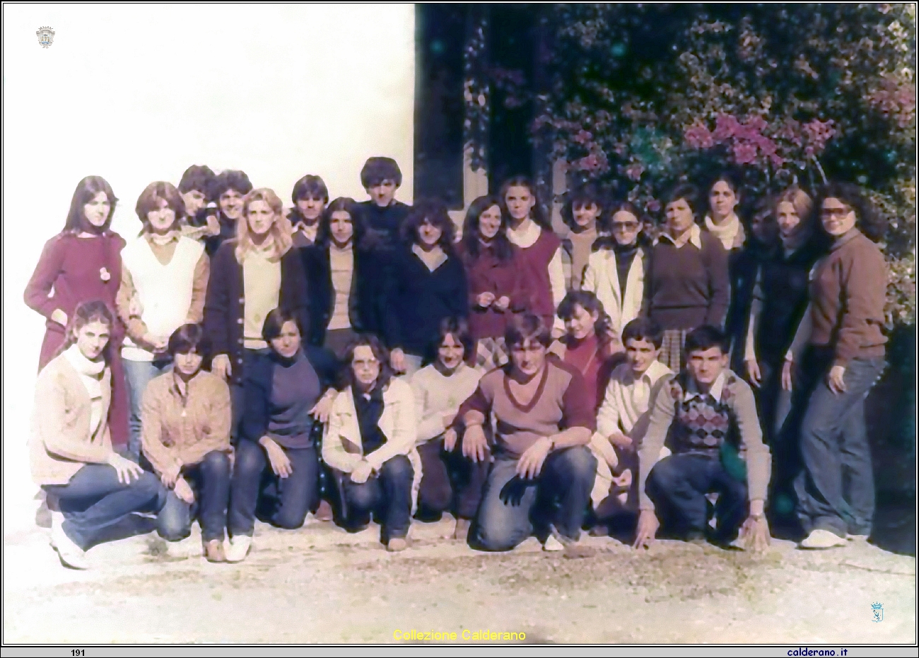 Alunni dell'Istituto Magistrale.jpg