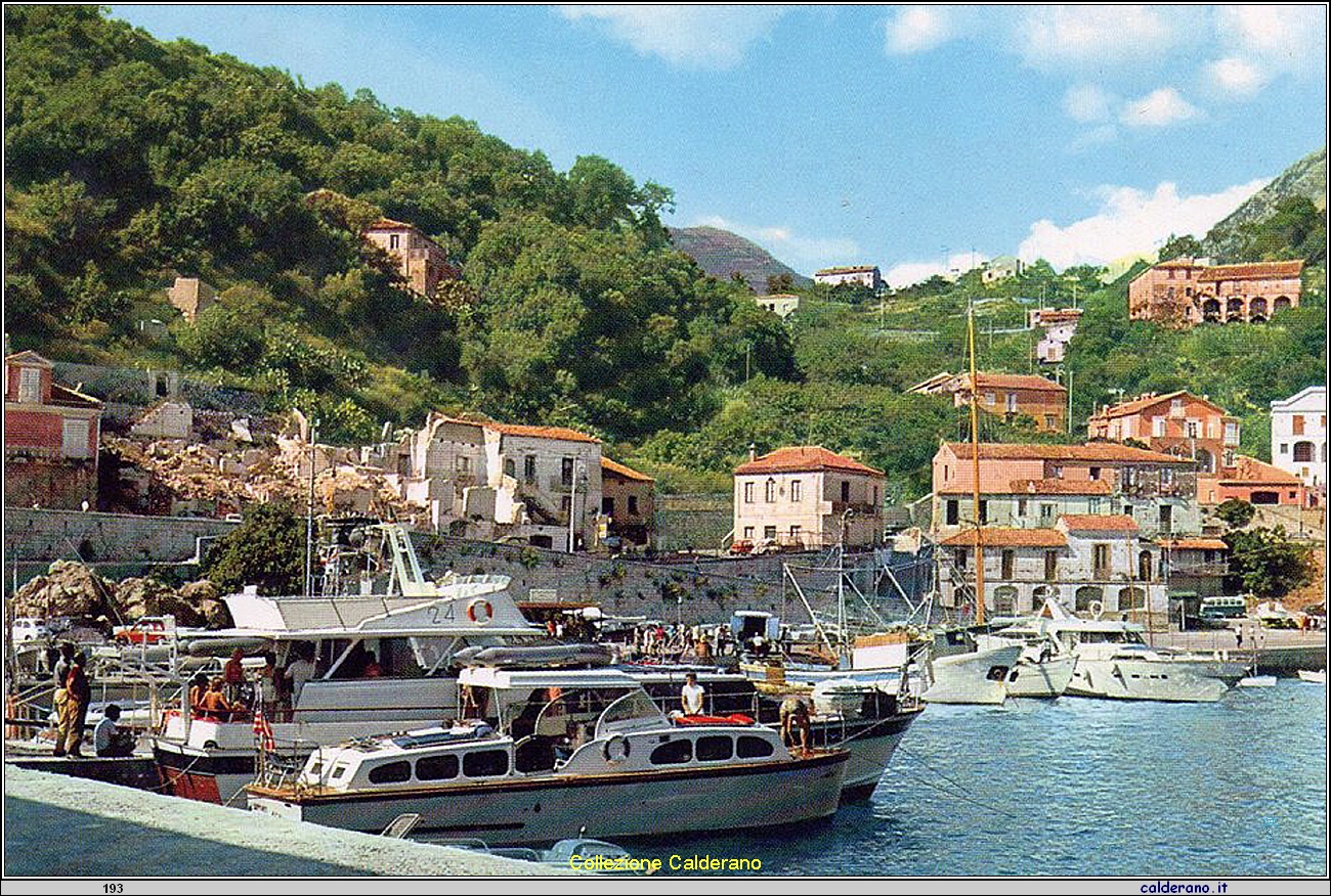Cartolina - Festa al Porto .jpg