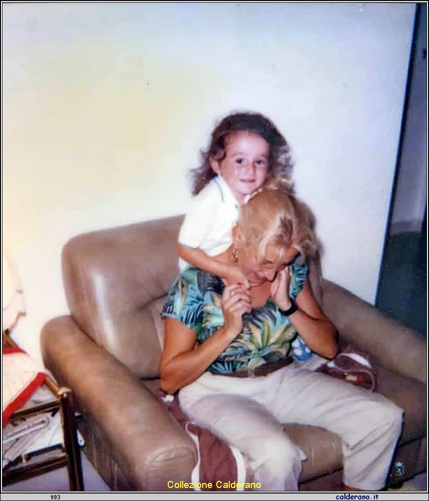 Valentina Trotta e la mamma.JPG