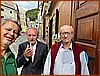 Commercianti in Piazza Buraglia Michele Schettino, Pasquale De Bernardo e Peppino Brando Caporale.jpg