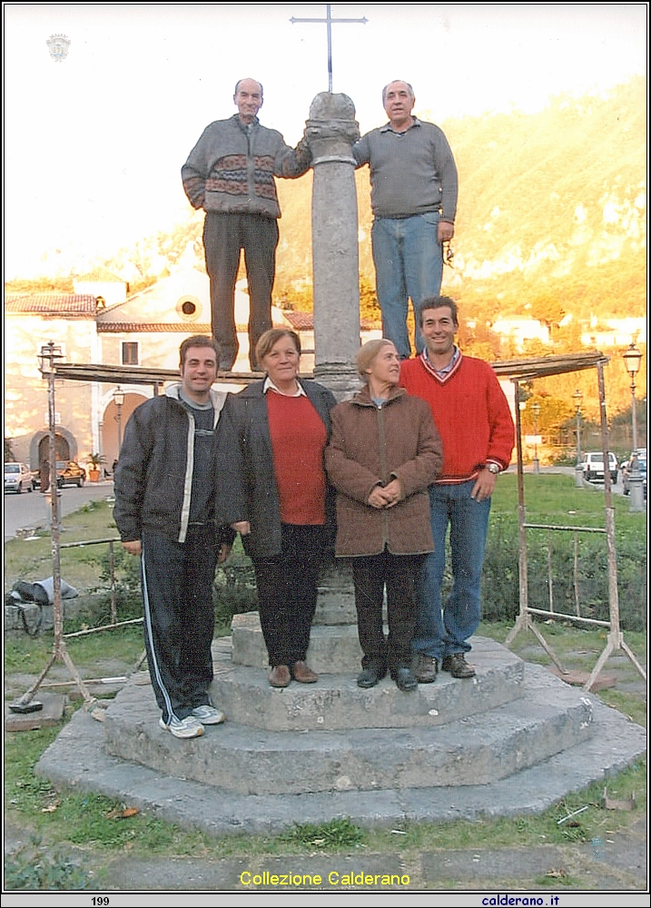Il Gruppo dei Restauratori della Croce del Monastero.jpeg