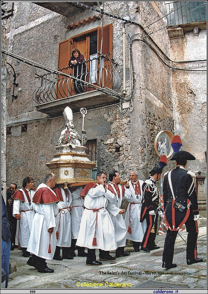 Processione di San Biagio in via Galata 2004.jpeg