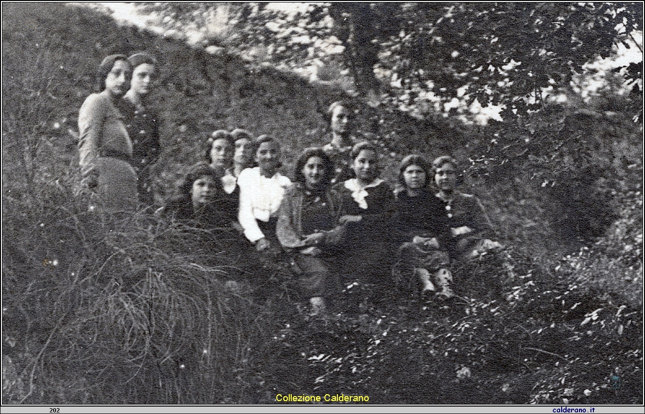 Ricordo della settimana della Giovane 2-05-1937 A.XV a.jpeg