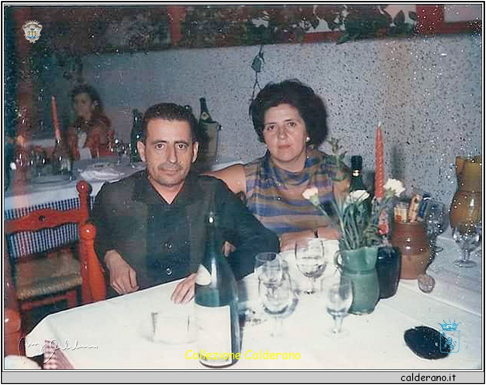 Alberto Crispo con la moglie 1968.jpg