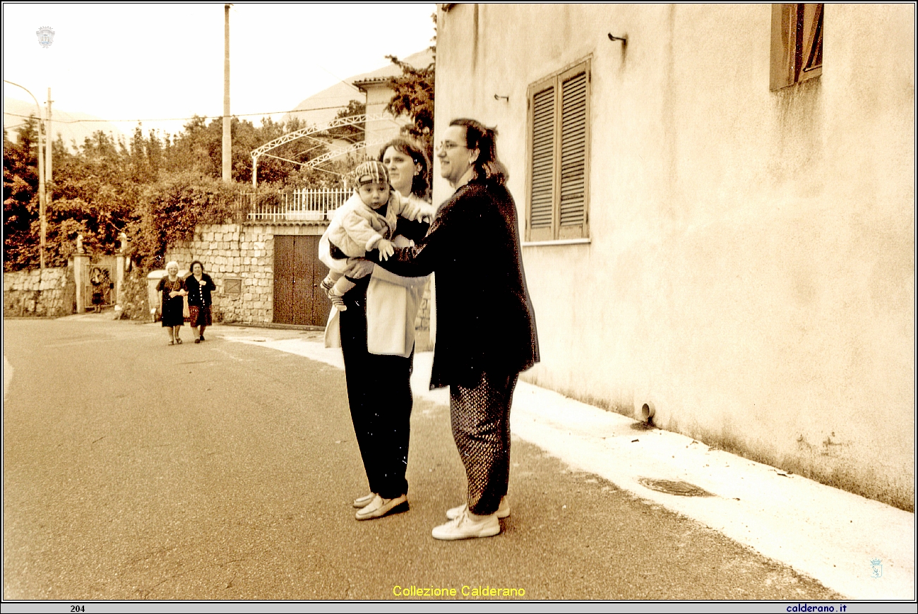 Mattia Campagnolo con Michela Panza e Isabella De Rosa.jpeg