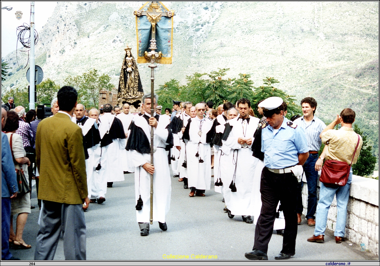 Processione Festa dell'Addolorata 13.jpeg