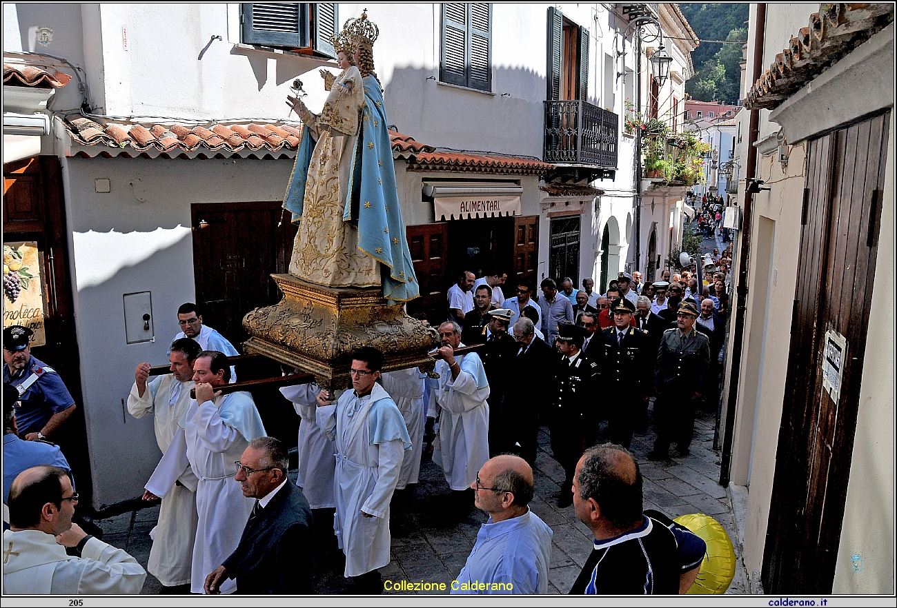 La Madonna del Rosario in Processione 03-10-2010.jpg