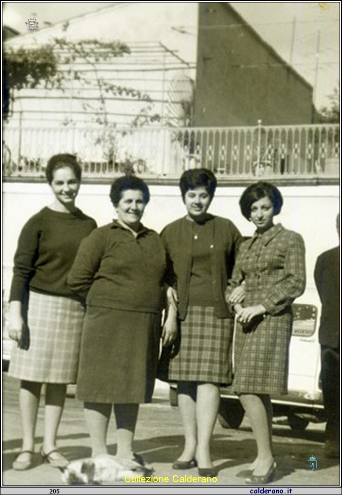 Maria Gambardella, Annunziata Meo, Dorina Avigliano e Maria Avigliano.jpg