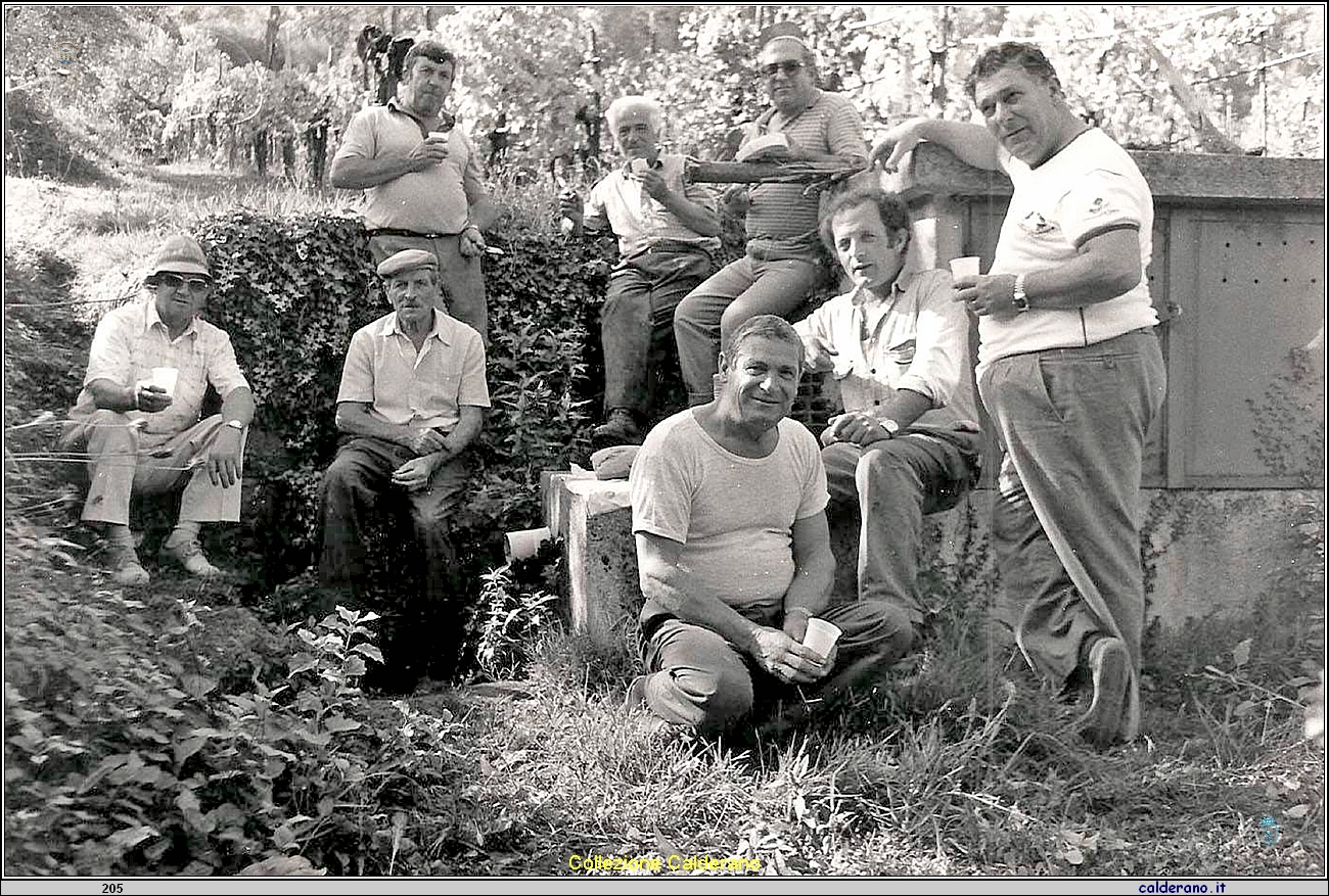 Pausa per un sorso di vino.jpg
