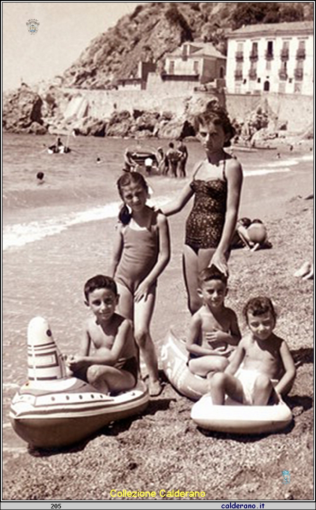 Sulla spiaggia del Porto.jpg