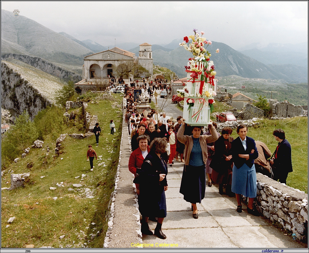 Festa di San Biagio - va per la terra 01-05-1982 27.jpeg
