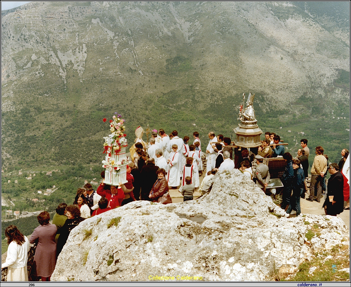 Festa di San Biagio - va per la terra 01-05-1982 30.jpeg