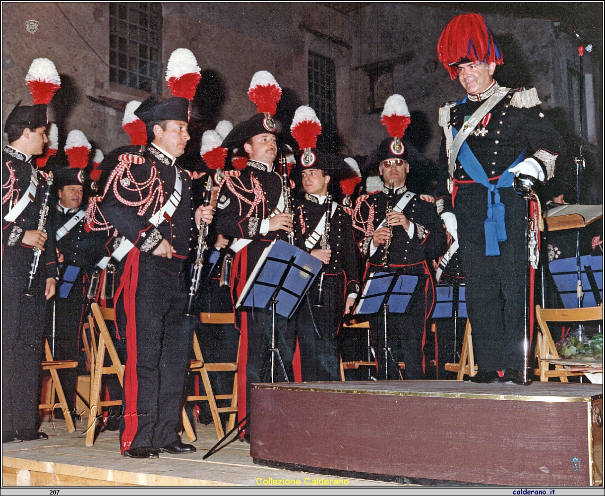 Il Maestro Vinzenzo Borgia della Banda dell'Arma dei Carabinieri - Festa di San Biagio 1982 5.jpeg