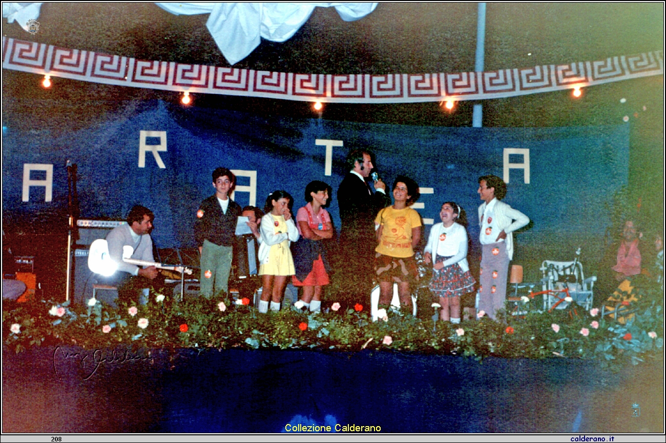 Spettacolo canoro 09.jpeg