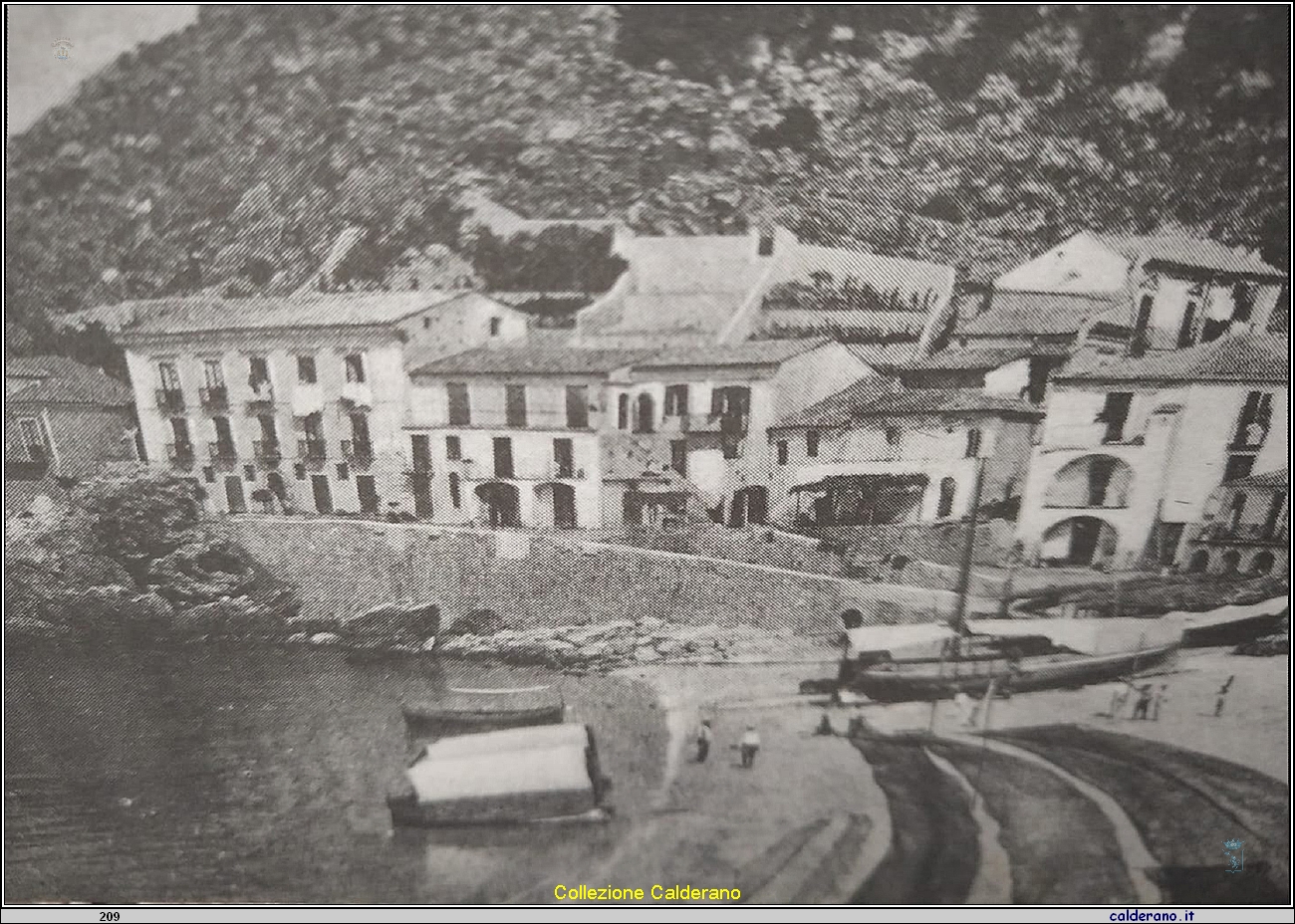 Cartolina - Il Porto .jpg