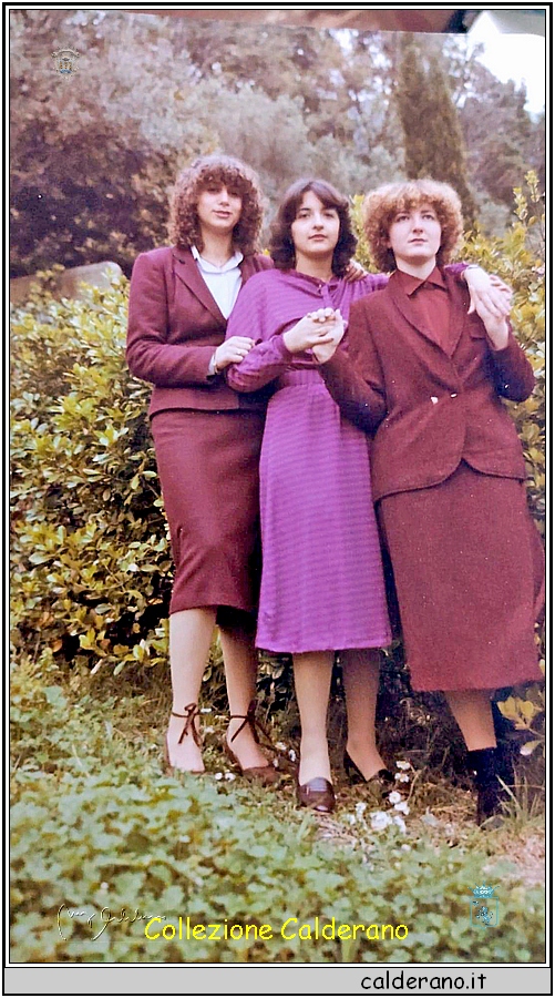 Fatima Di Mingo con le amiche da Mario Brando.jpg