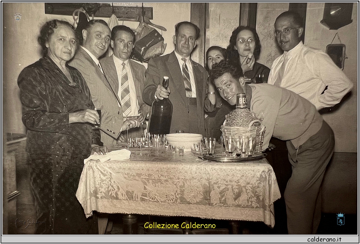 Mercedes Limongi, Ciccillo Caporale, Giovanni Mazzeo, Enrichetta e Ciccillo Santoro e Roberto Limongi.jpg