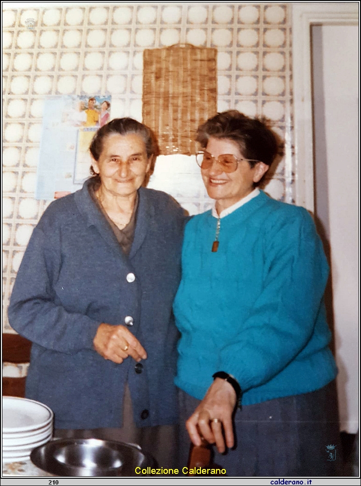 Rosa Brando e Adea Lopa Romeo 1986.jpg