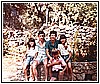 Antonio Oliva con la moglie e figli.jpg