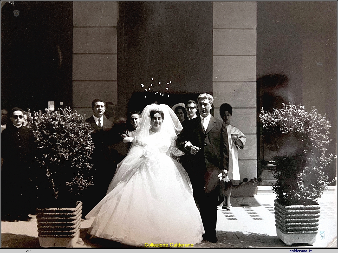 Matrimonio di Emilia Calderano con il padre Giovanni 09-07-1962.jpg