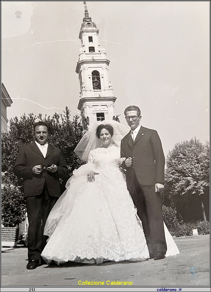 Matrimonio di Emilia Calderano e Nicola Feminella con Severino Labanchi 09-07-1962.jpg