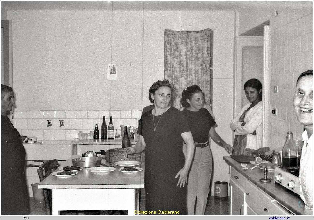Nella cucina del Za' Mariuccia al Porto img557.jpg