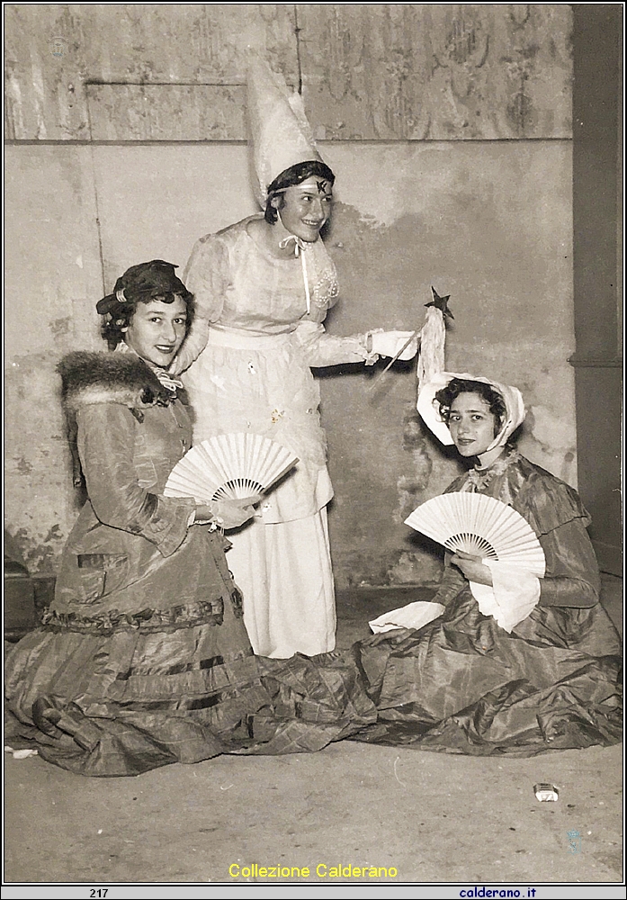 Sorelle Cotilli Rosalba, Maristella e Anna Maria .jpg