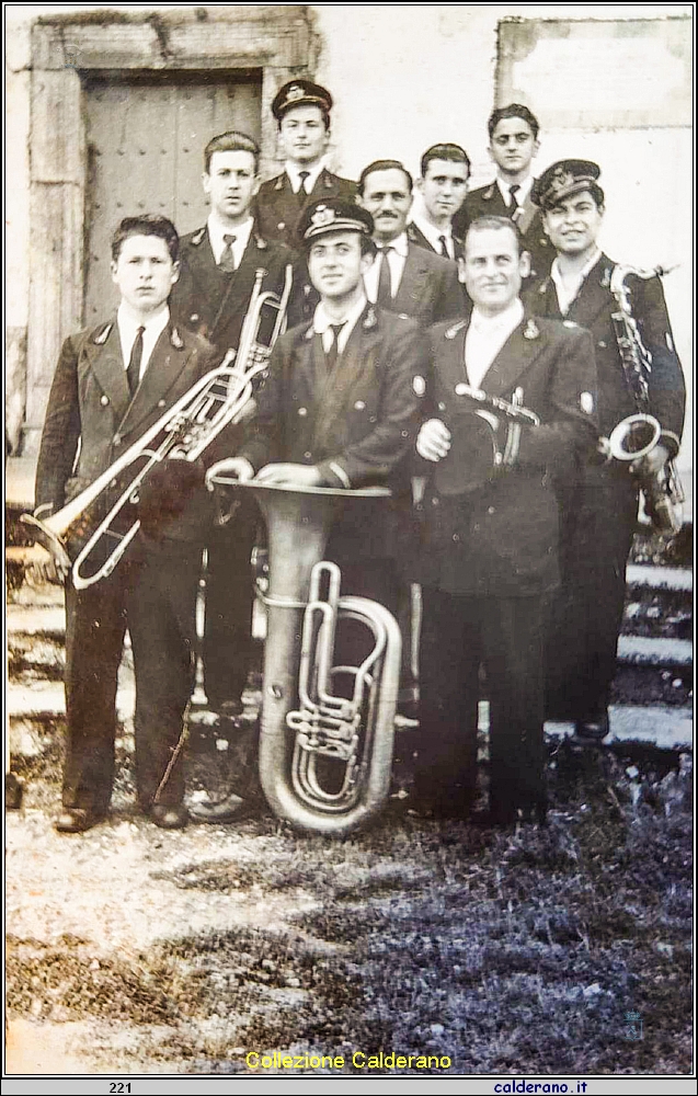 Alcuni componenti della Banda Musicale di fiati Maratea.JPG