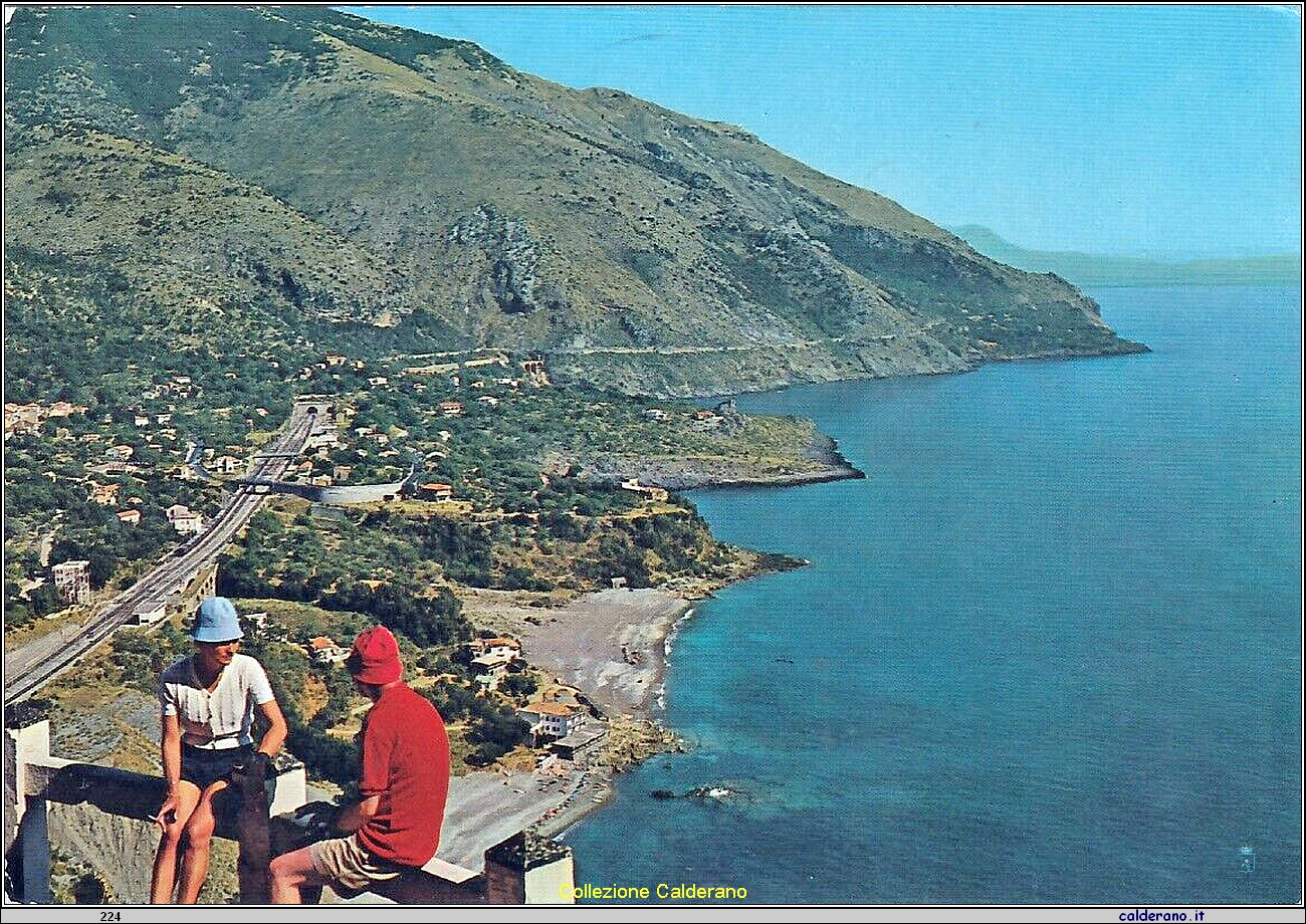 Cartolina - Acquafredda - Hotel Gabbiano 1971 .jpg