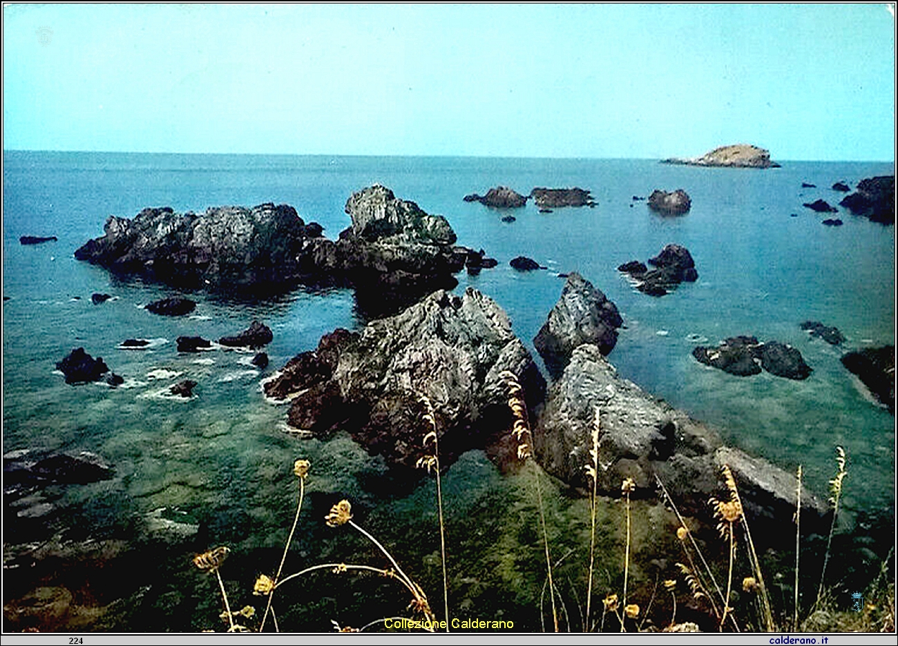 Cartolina - Scogliera - Ediz. Rocco Palermo - Bar - Tabacchi - 1971.jpg