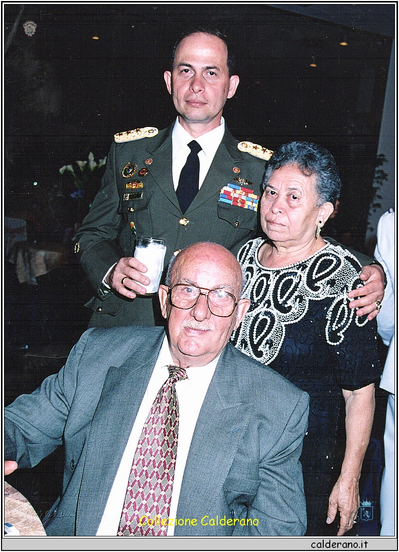 Jose' Gregorio Zaccaro generale Venezuelano con il padre Biagio Zaccaro di Maratea e la Mamma Juanita.jpeg