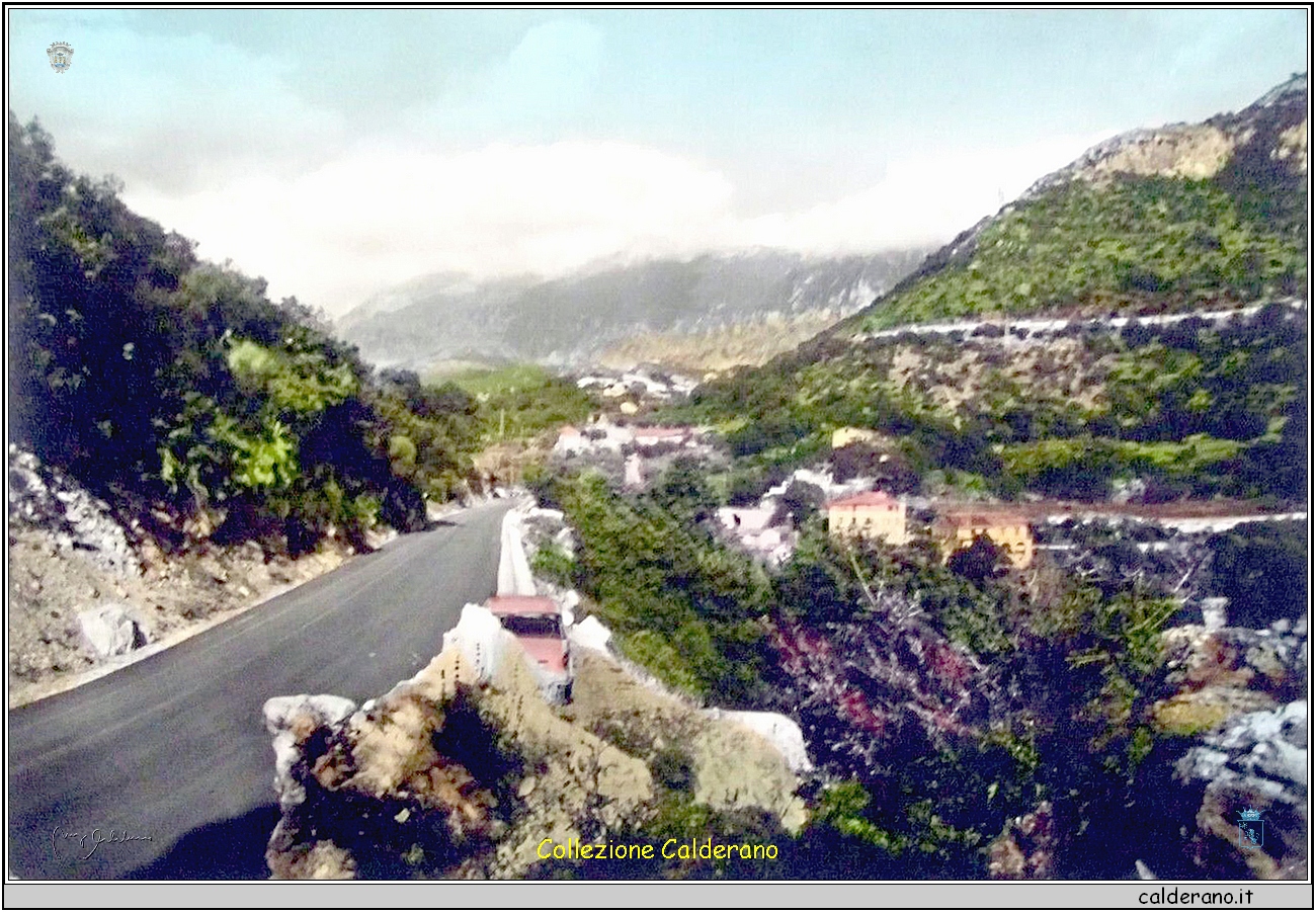 Litoranea con sfondo panoramico - Cartolina 1964.jpg