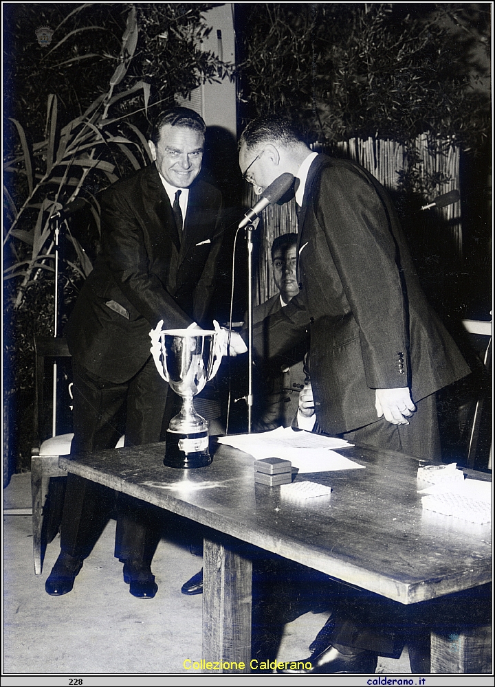 Stefano Rivetti e il Ministro Dario Antoniozzi.jpg