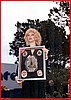 Mariangela Melato con il Premio Maratea - 1984.jpg