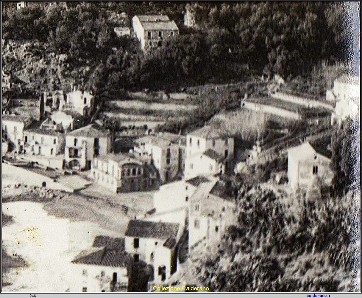 Mareggiata al Porto - primi anni '40.jpg