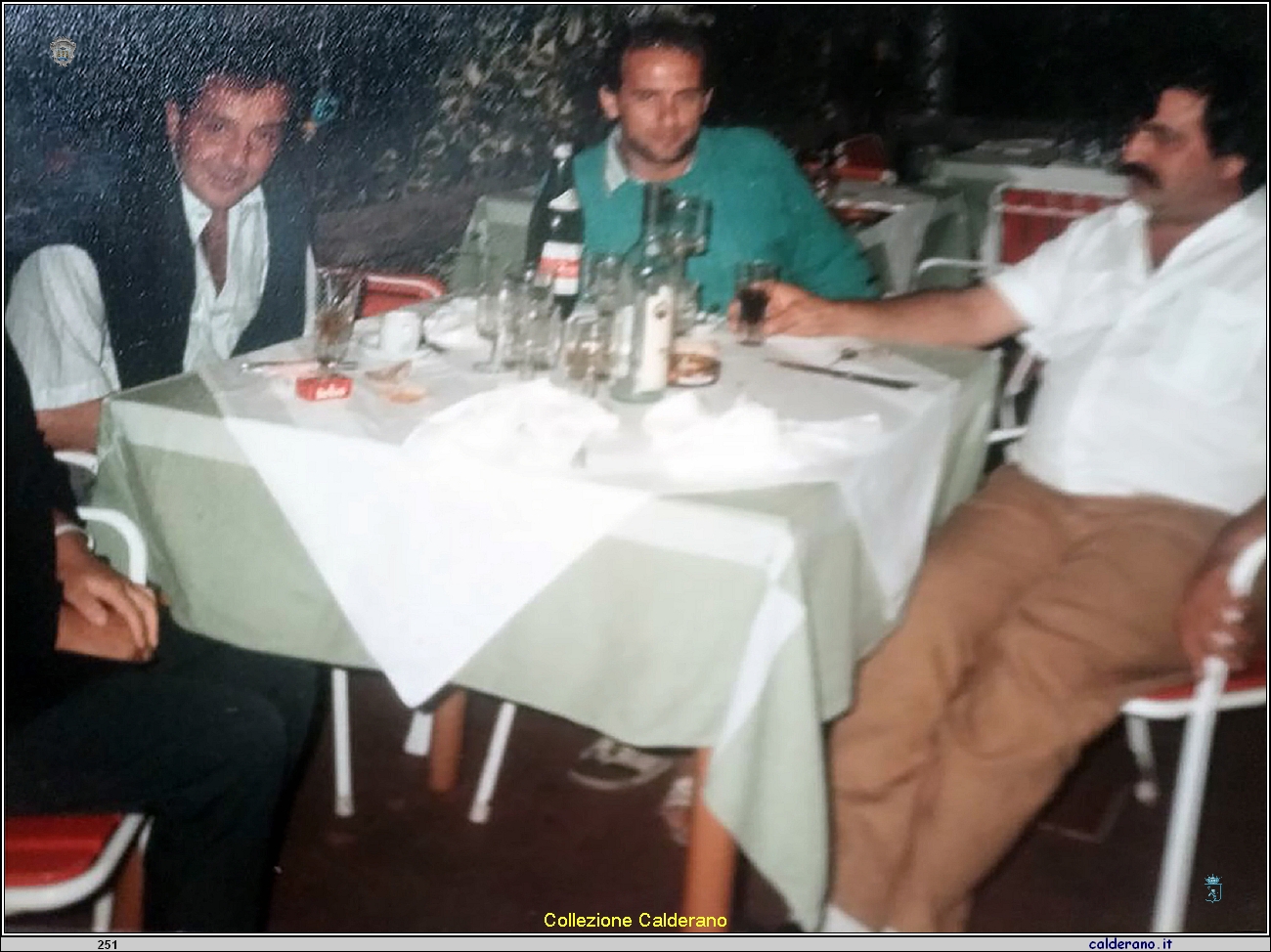 Amici al Bar.jpg