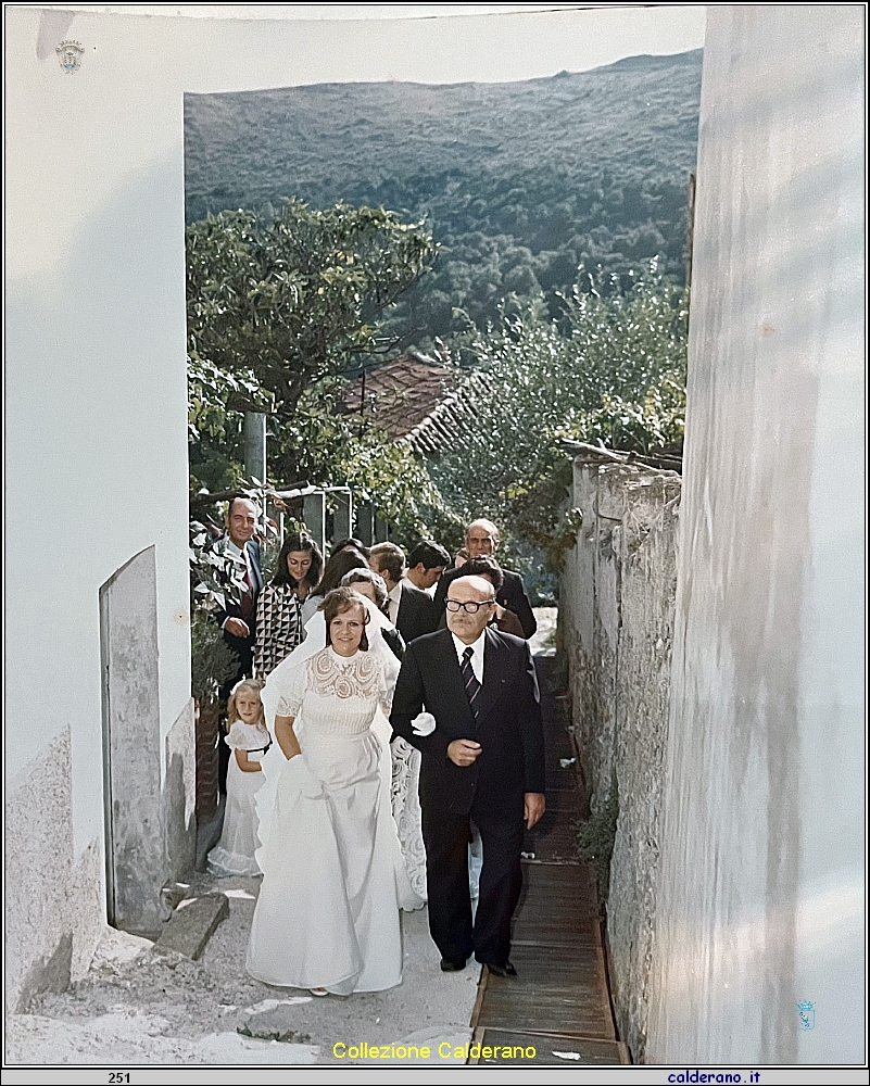 Linda con il padre Basilio Annuzzi 06-09-1975.jpeg