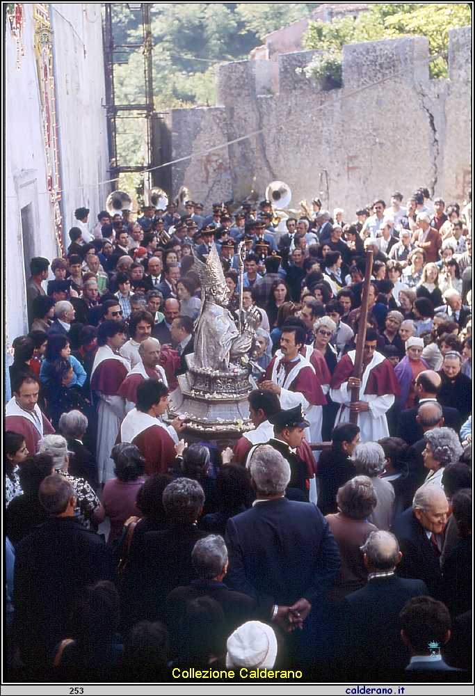 Domenica di San Biagio Preparativi 10 maggio 1981  (1).jpg